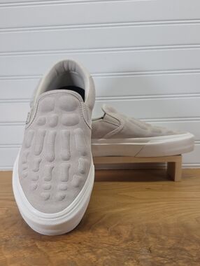 Straye Ventura Bones Men's Skate Slip-On In Taupe Suede Size 10